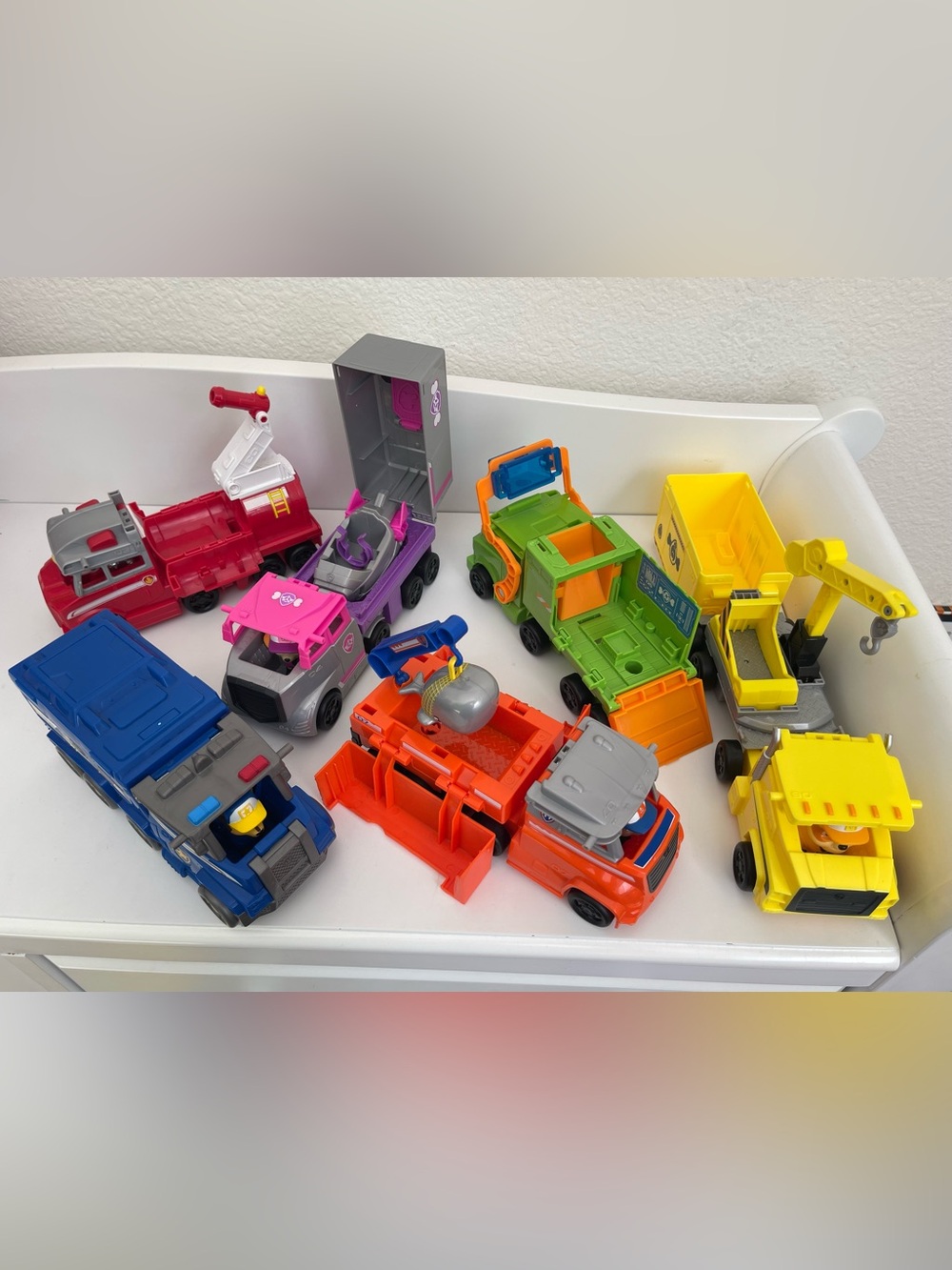 Paw Patrol Big Truck Pups Set Including Complete Zuma and Skye HTF